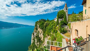 Tremosine ☀️ Lake Garda (what to see, info, beaches)