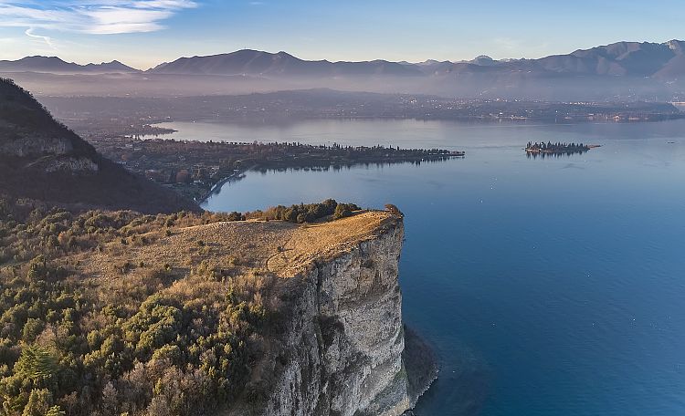 La Rocca di Manerba ☀️ Lago di Garda
