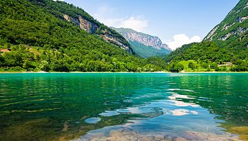 Lake Tenno, a turquoise-colored wonder