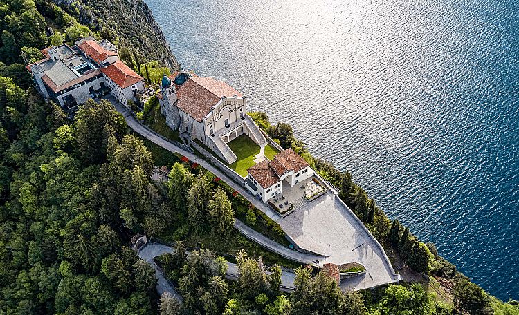 Sanctuary of Montecastello ☀️ Lake Garda - The Sanctuary of Montecastello di Tignale on Lake Garda, splendid views and the peace of the Sanctuary