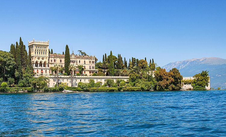 San Felice del Benaco ☀️ Lake Garda (what to see, info, beaches)