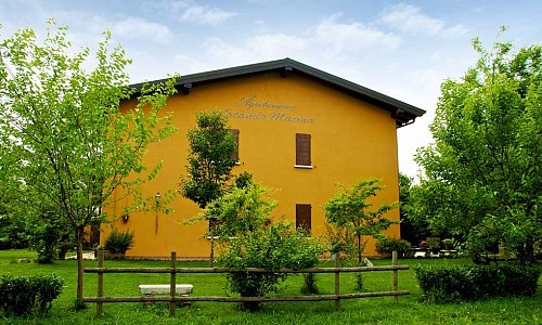 Agriturismo Locanda Macina - Castel Mella (Brescia)   Cani ammessi 