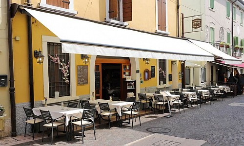 Albergo Pizzeria Trattoria ''Dal Baffo'' - Lazise (Verona) 