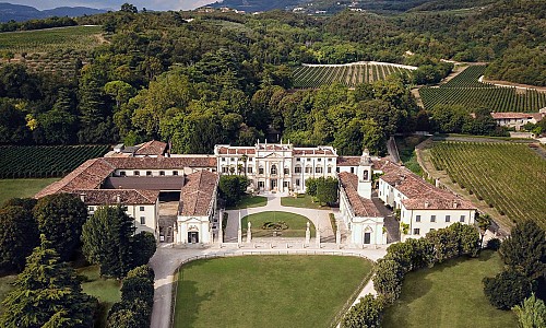 Villa Mosconi Bertani - Tenuta Santa Maria - Negrar di Valpolicella (Verona) 