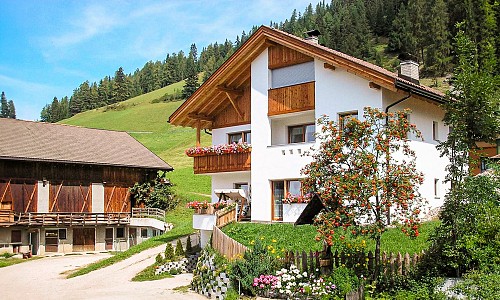 Agriturismo Tolpei - La Valle (Bolzano)   Wellness & Spa 